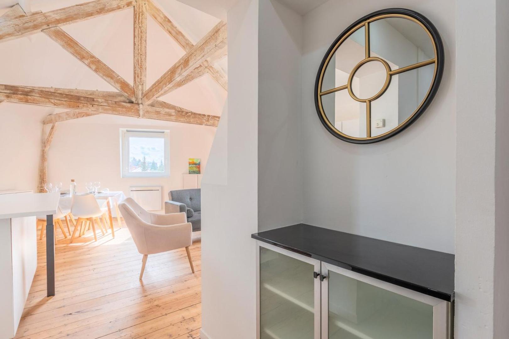 Charming 2-Bedroom Apartment At Croise Laroche Marcq-en-Baroeul Eksteriør billede